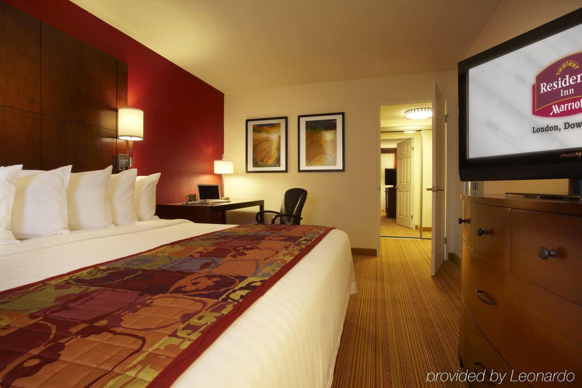 Residence Inn By Marriott London Canada Room photo